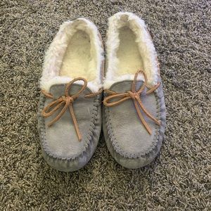 Size 8 UGG SLIPPERS